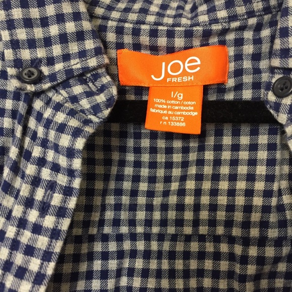 Button up top - Picture 3 of 3